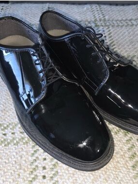 Bates | Shoes | Bates Low Quarters Shoes | Poshmark display picture 3